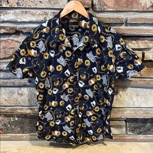 Crimes of Grindelwald All Over Print Niffler & Gold Coin Short Sleeve Button Up